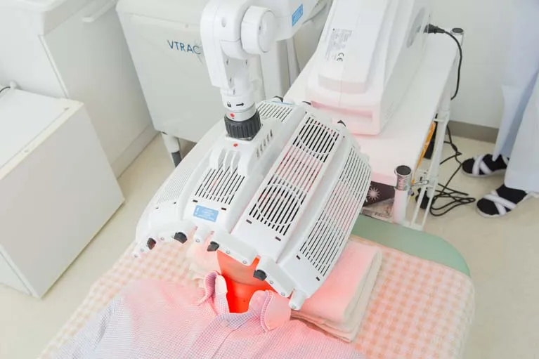 オムニラックス